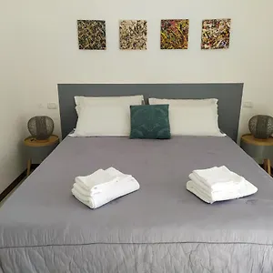 Tasso 10 Apartment
