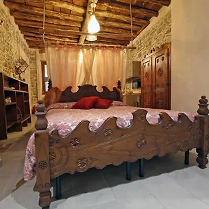 Mella -la Corte - At The With Parking Apartment